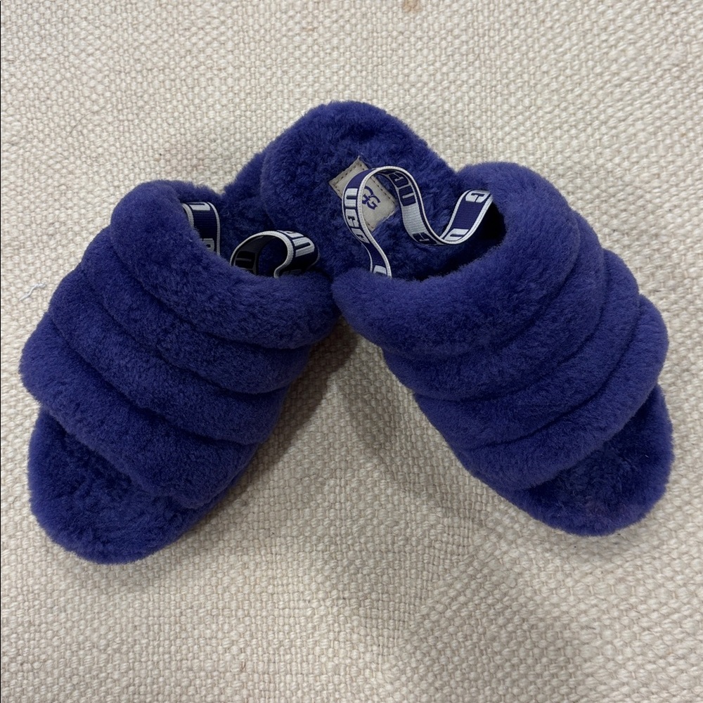 UGG Fluff Yeah | Size 6